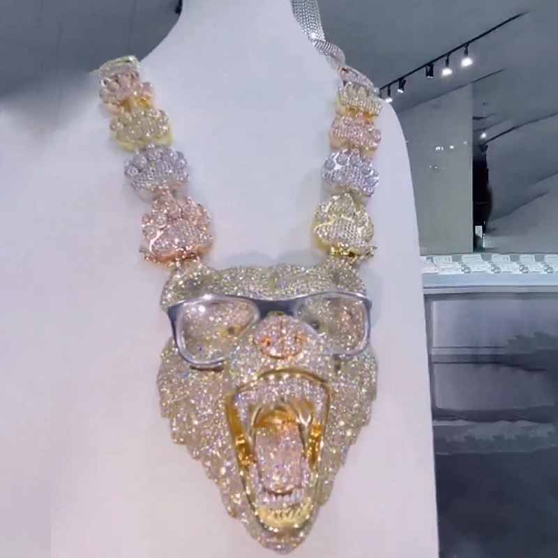 3-D S925 Moissanite Diamond Wearing Glasses Bear Pendant Set