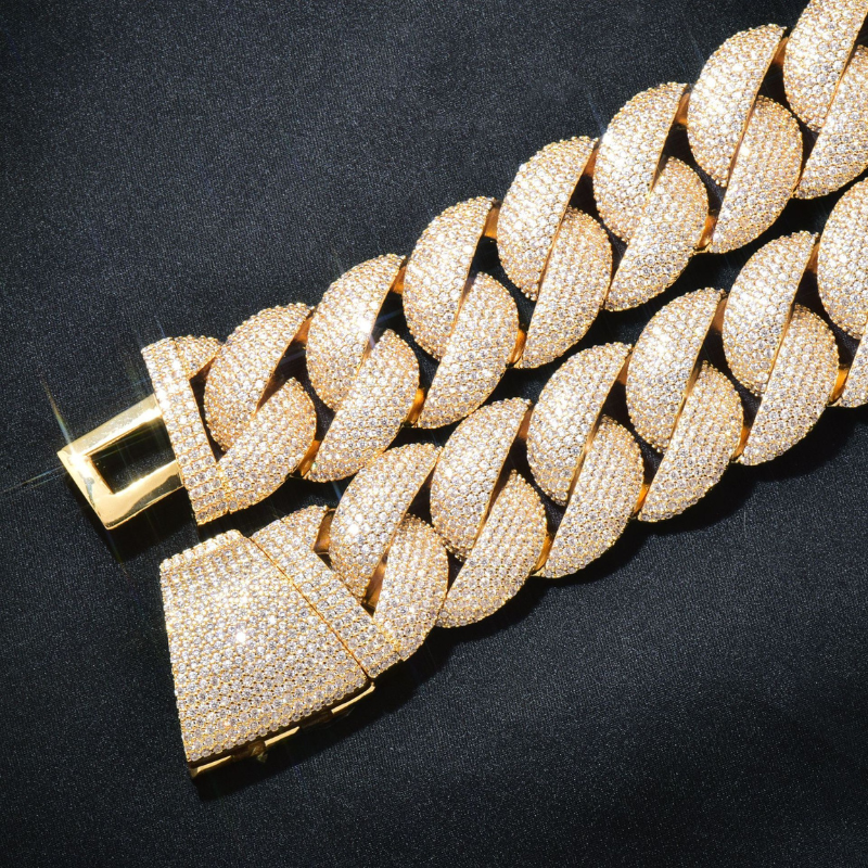 20mm Moissanite Hip Hop Diagonal Buckle Crescent Cuban Chain
