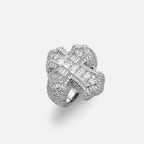 Street Style | Baguette Cross Ring