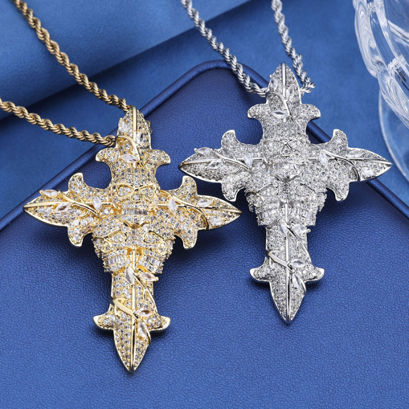 Moissanite Hip Hop Skull Rose Cross Pendant