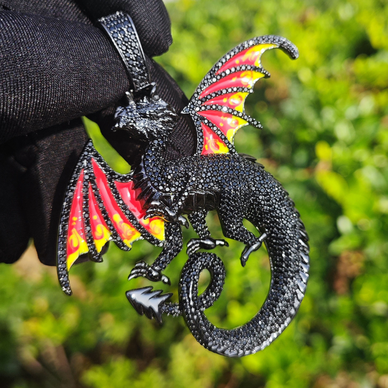Moissanite Domineering Double Winged Dragon Pendant