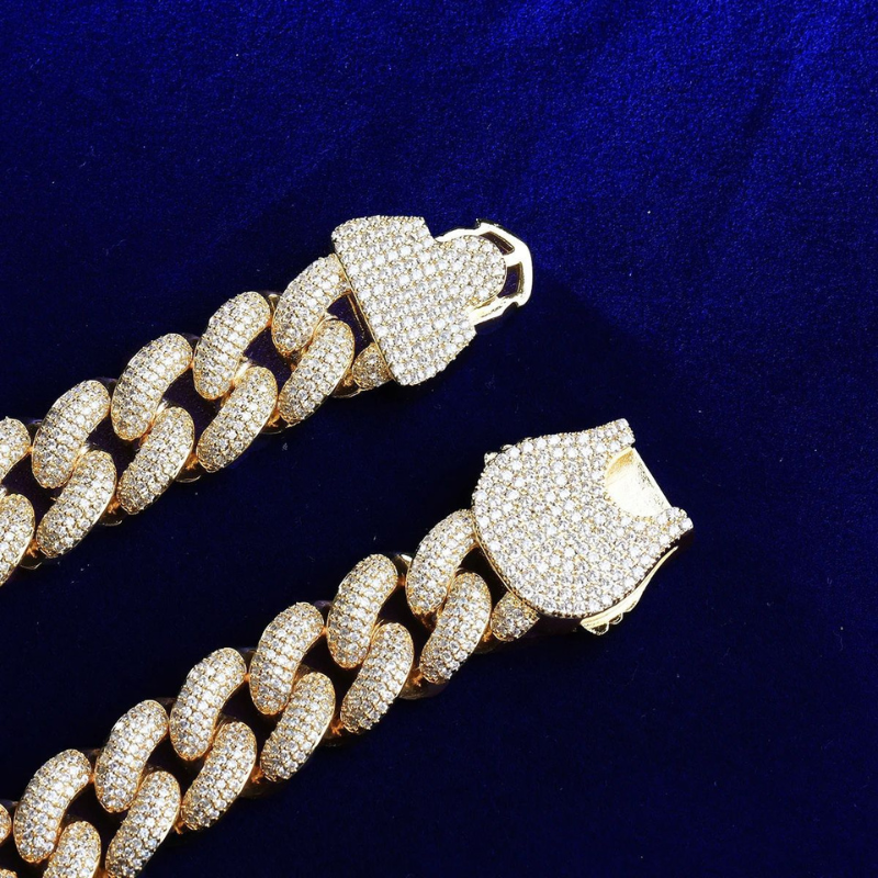 Moissanite Unique Design Buckle Bubble Cuban Chain