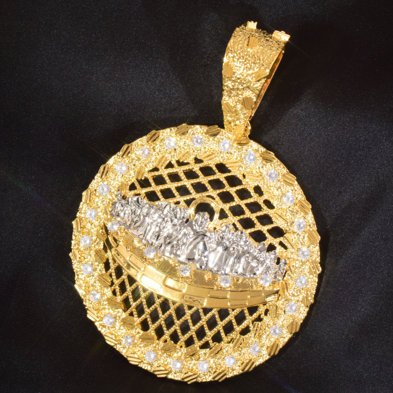 Moissanite Disc Grid Jesus Pendant