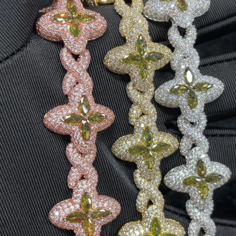 Moissanite Clovers Infinite Cross Lucky Chain