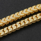 8mm Moissanite V-Shaped Chain 4-Sided Diamond Chain