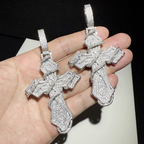Street Style | "Thorn Cross" Pendant