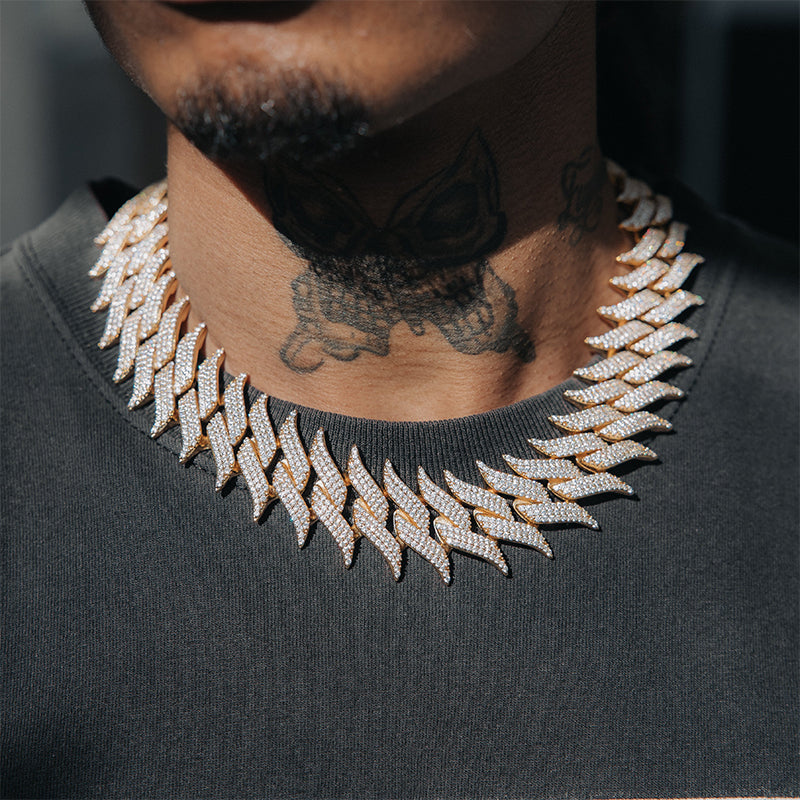 18mm Spiked Moissanite Cuban Chain White Gold