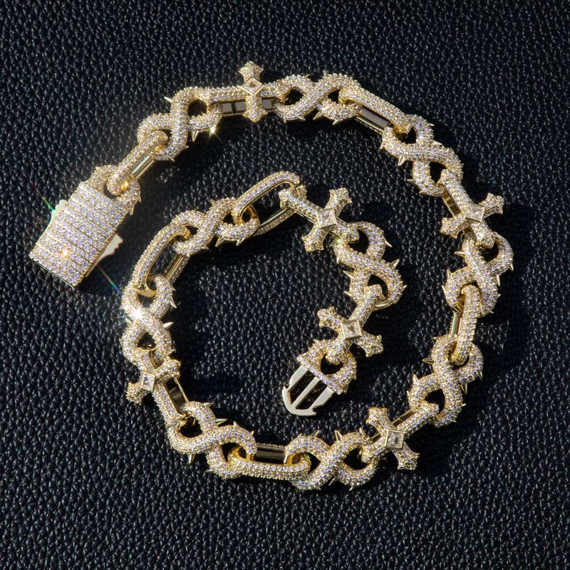 20mm Infinity Chain with Detachable Spike Cross