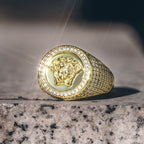Street Style | "Medusa" Ring
