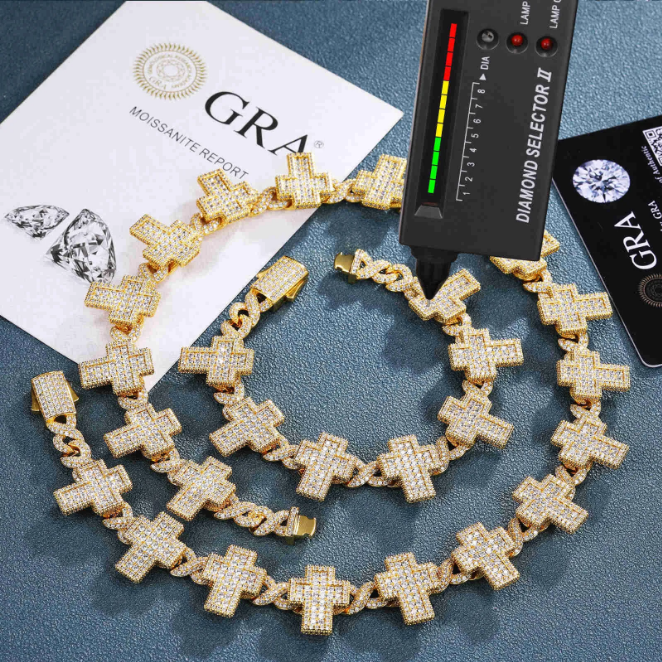 8mm Moissanite Cross Cuban Bracelet