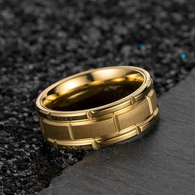 Unique Gents Titanium Steel Band in Gold