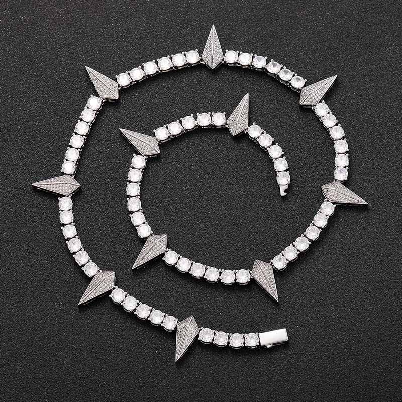 5mm Moissanite Fight Tooth and Claw Tennis Chain