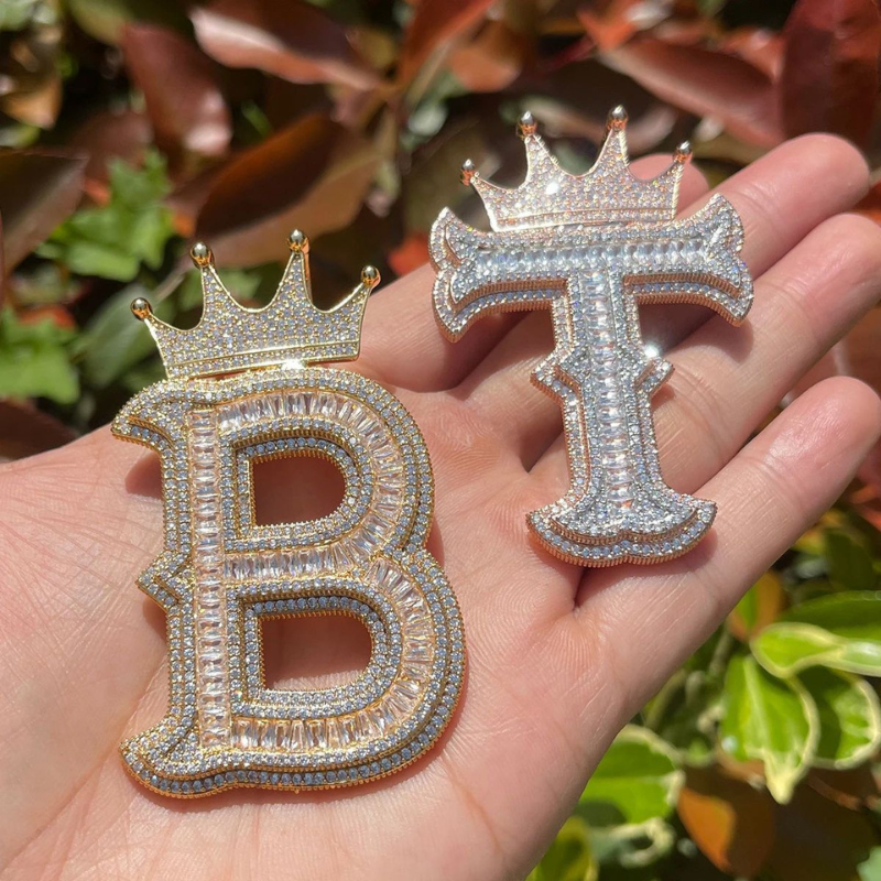 Moissanite Crown Button Arc Art Letter Pendant