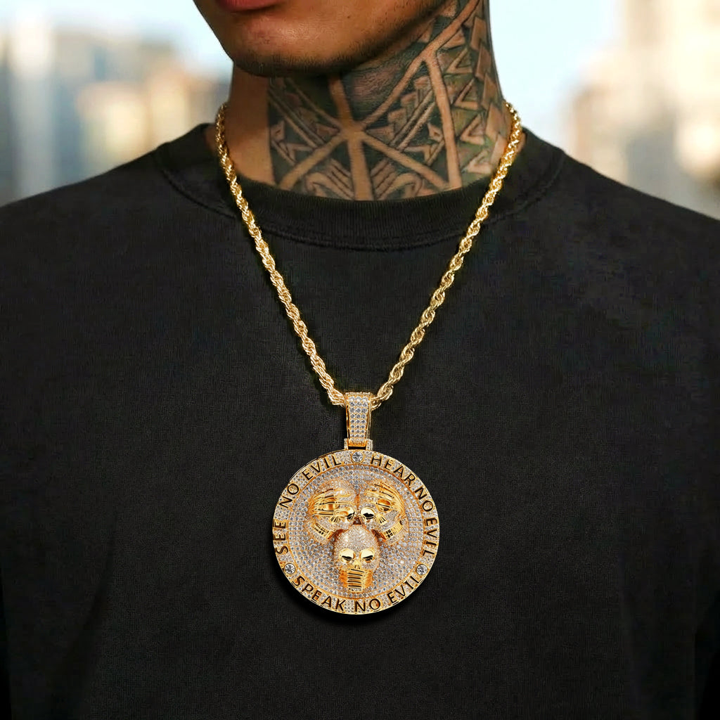 Street Style | “Hear No Evil, See No Evil, Speak No Evil” Pendant