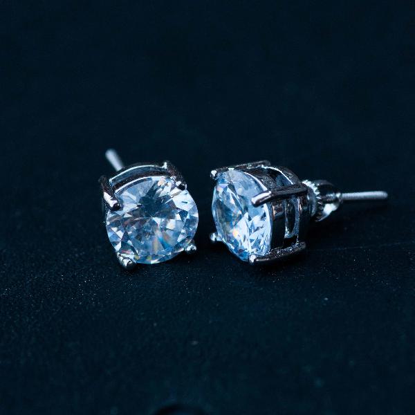 Round Cut Moissanite  Earrings