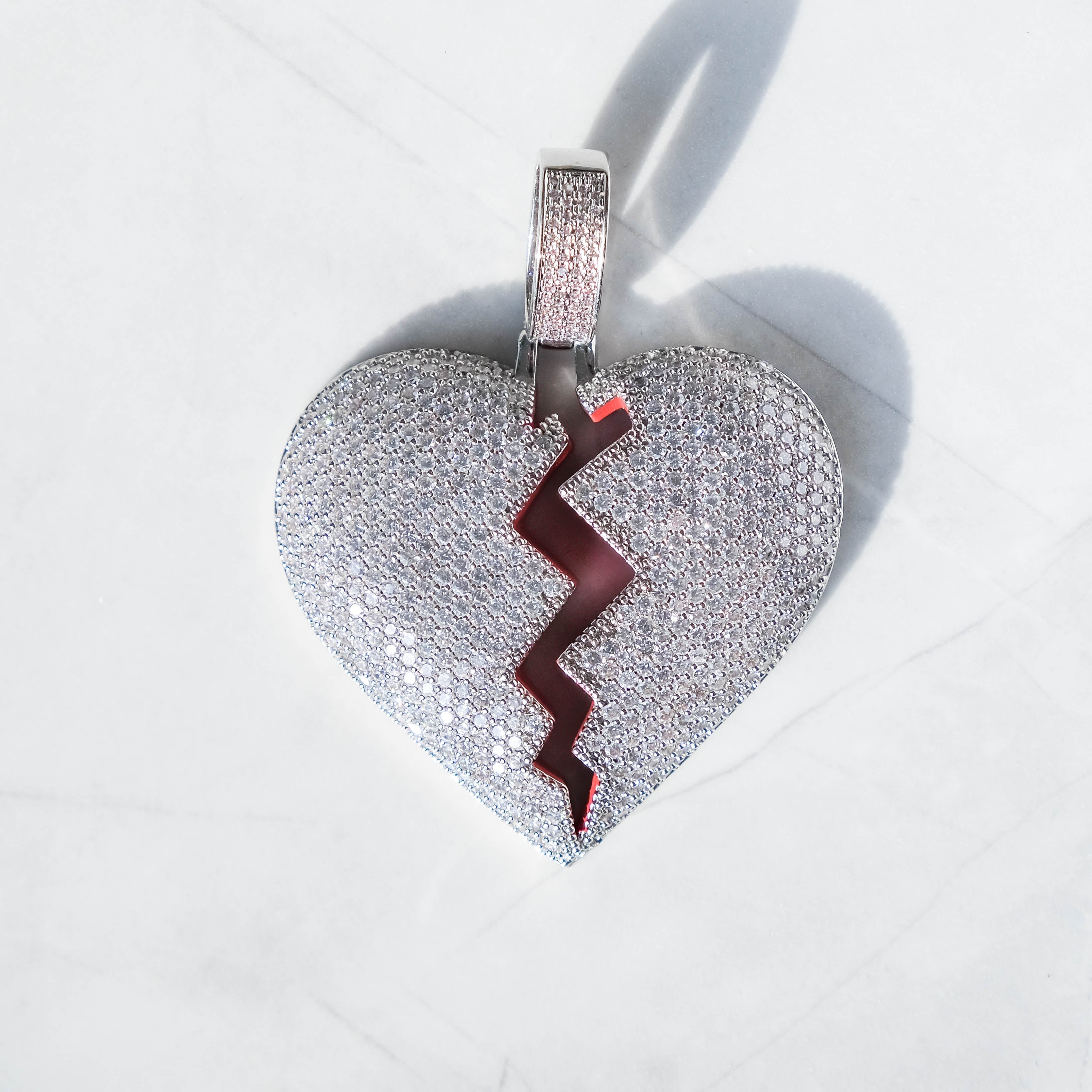 Broken Heart White Gold Moissanite Pendant