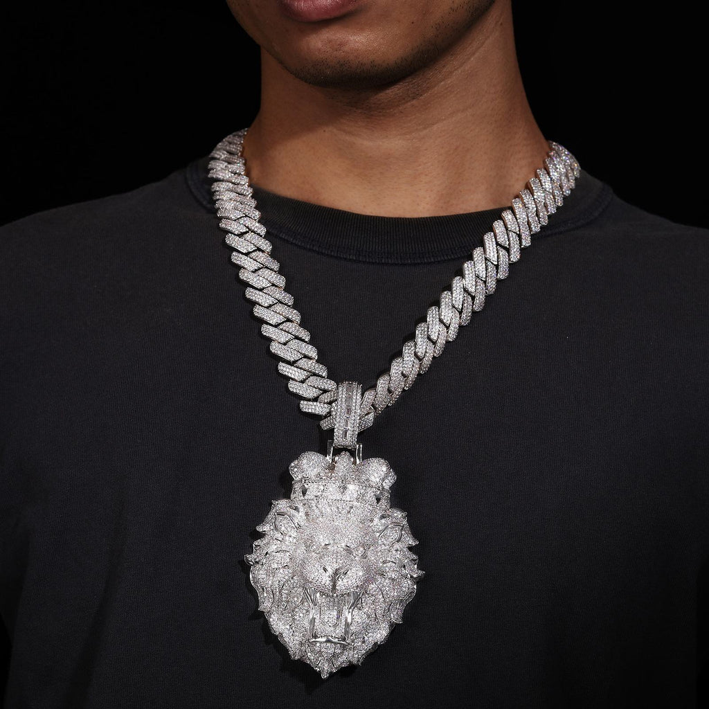 Limited to 5 pieces $299🔥Oversized | 135mm | Roaring Lion Head Pendant