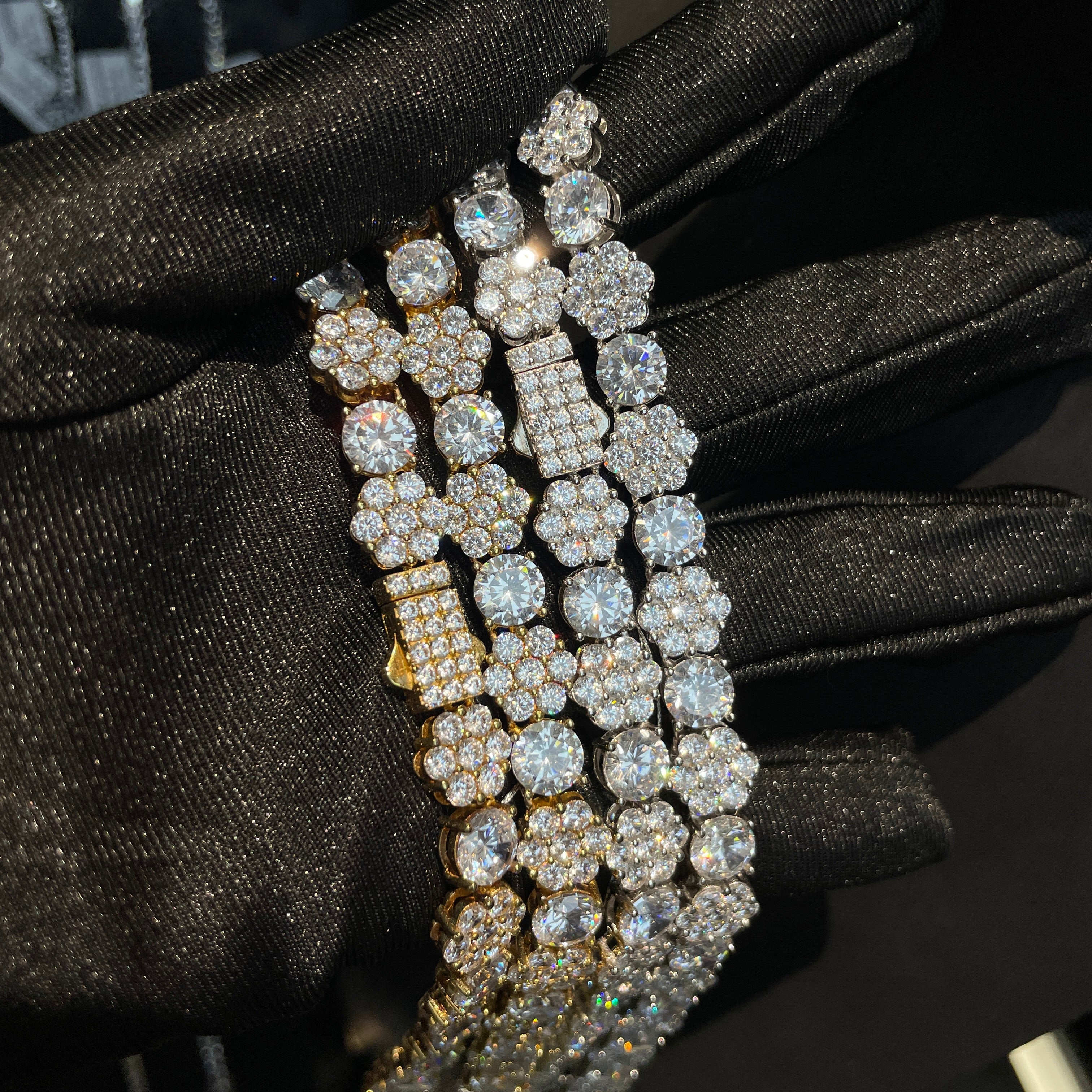 Hip Hop Moissanite Sunflower Necklace