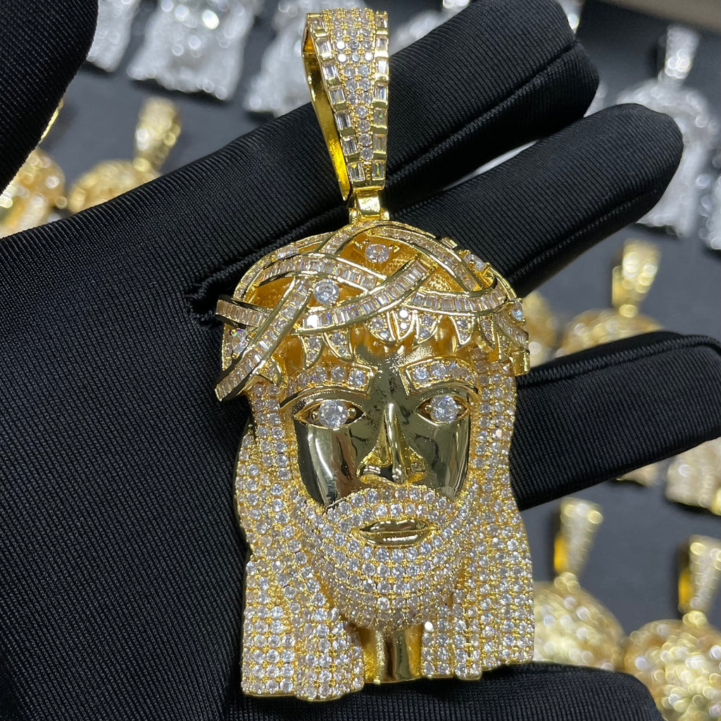Moissanite Exquisite Luxury Jesus Figure Pendant