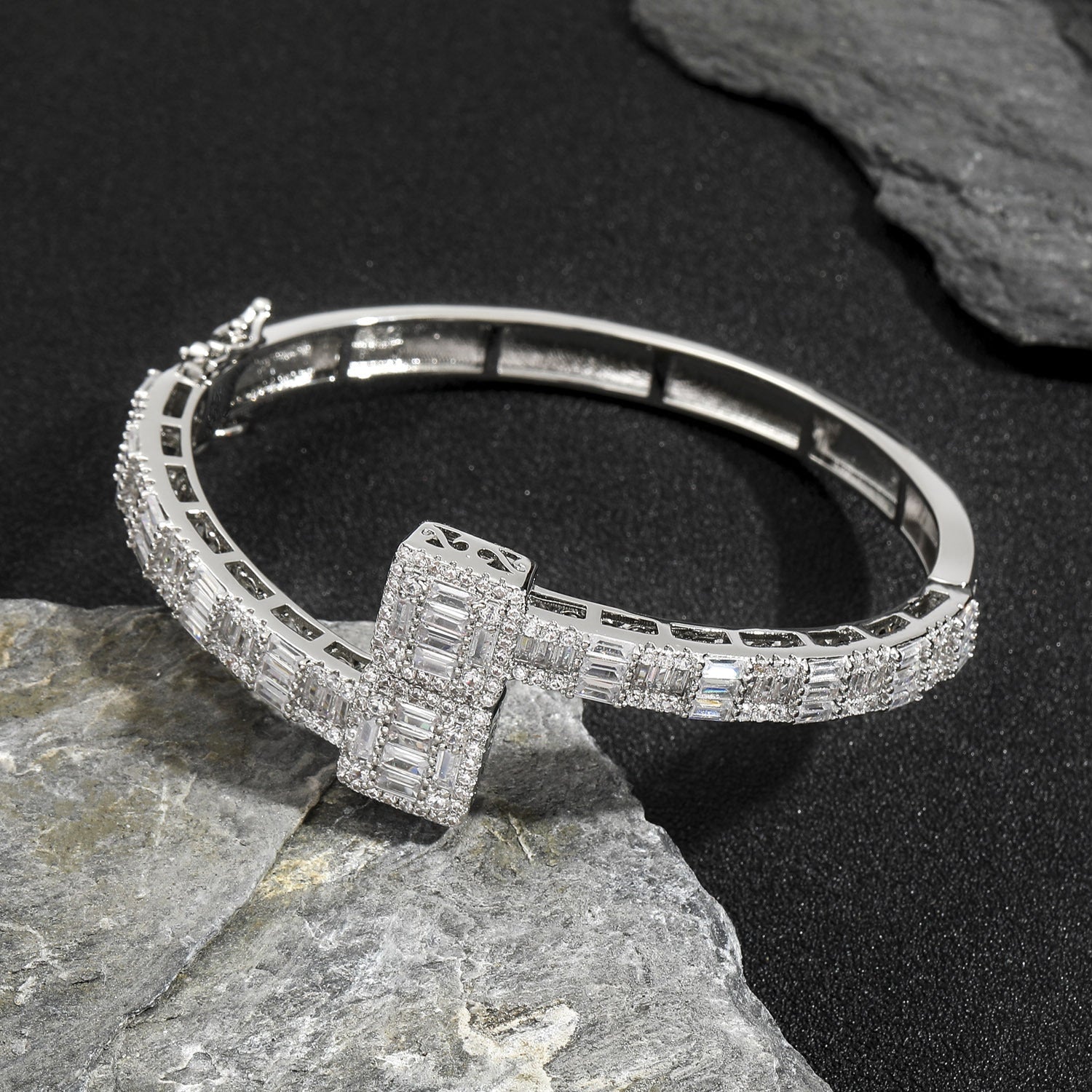 VVSBOX Moissanite Baguette Stones Cuff Bangle