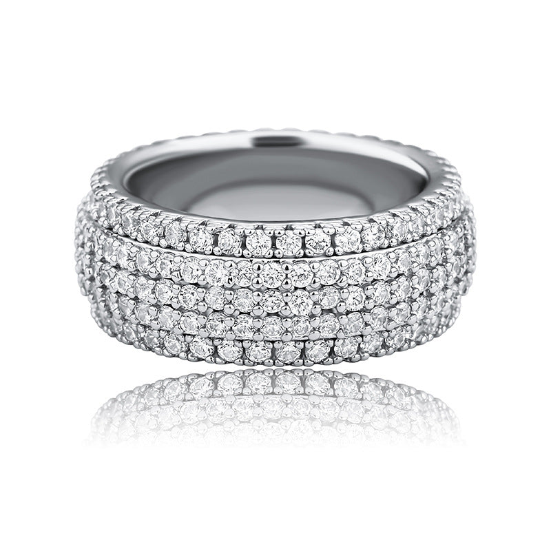 Round Cut Moissanite Enlacement Ring