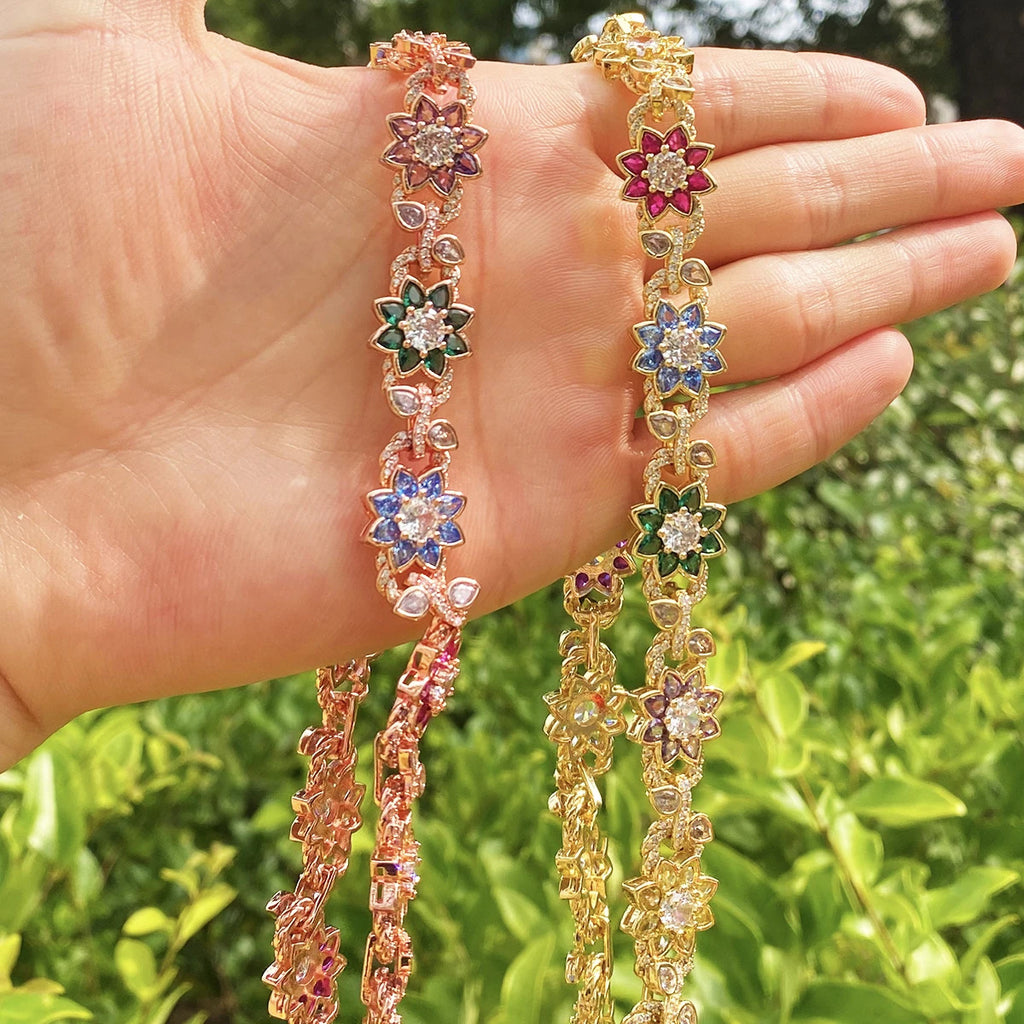Hip-Hop Colored Flower Leaf Necklace with Moissanite
