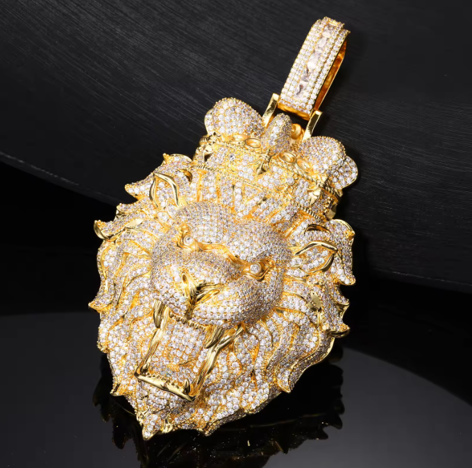 Limited to 5 pieces $299🔥Oversized | 135mm | Roaring Lion Head Pendant