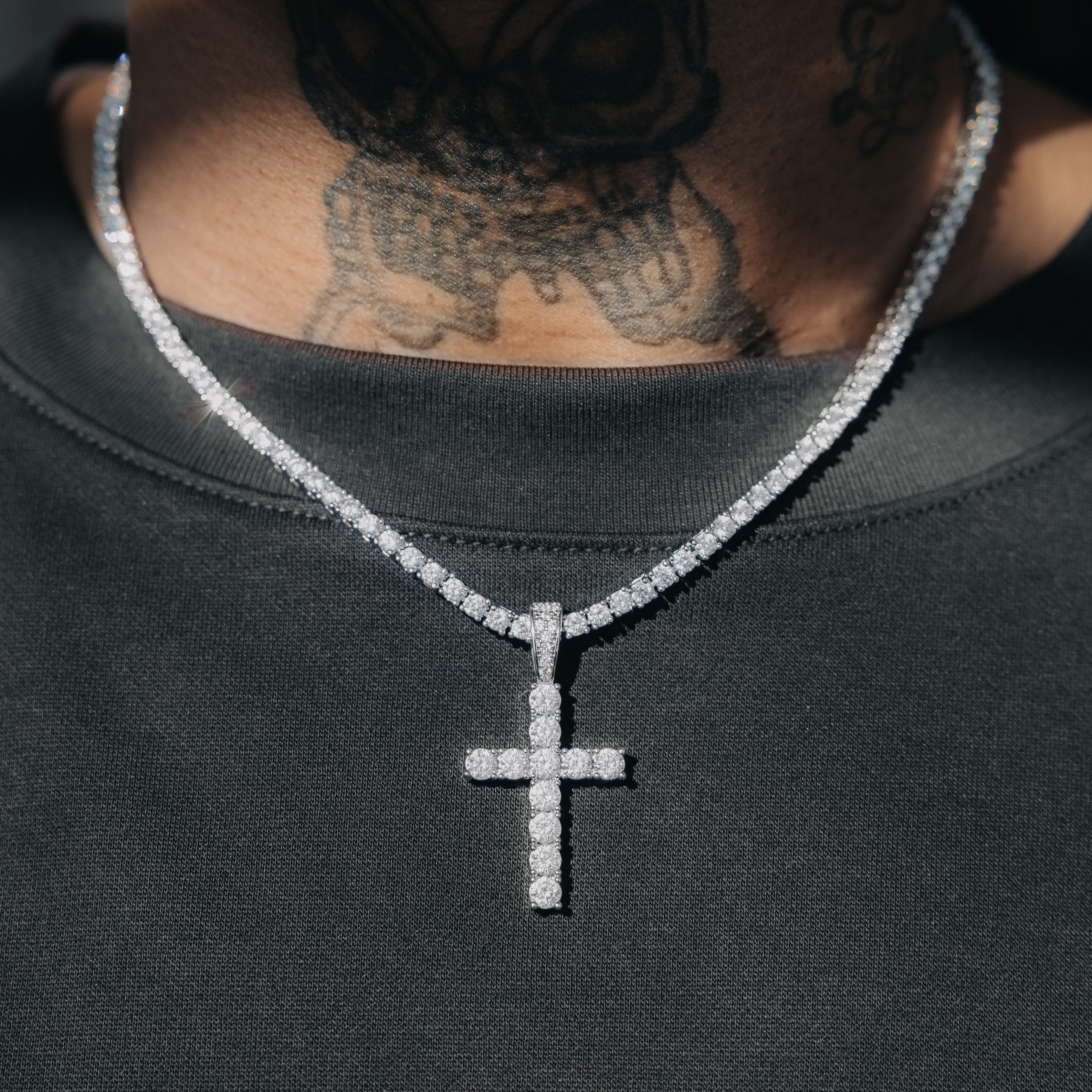 Moissanite Diamond Cross Pendant In White Gold