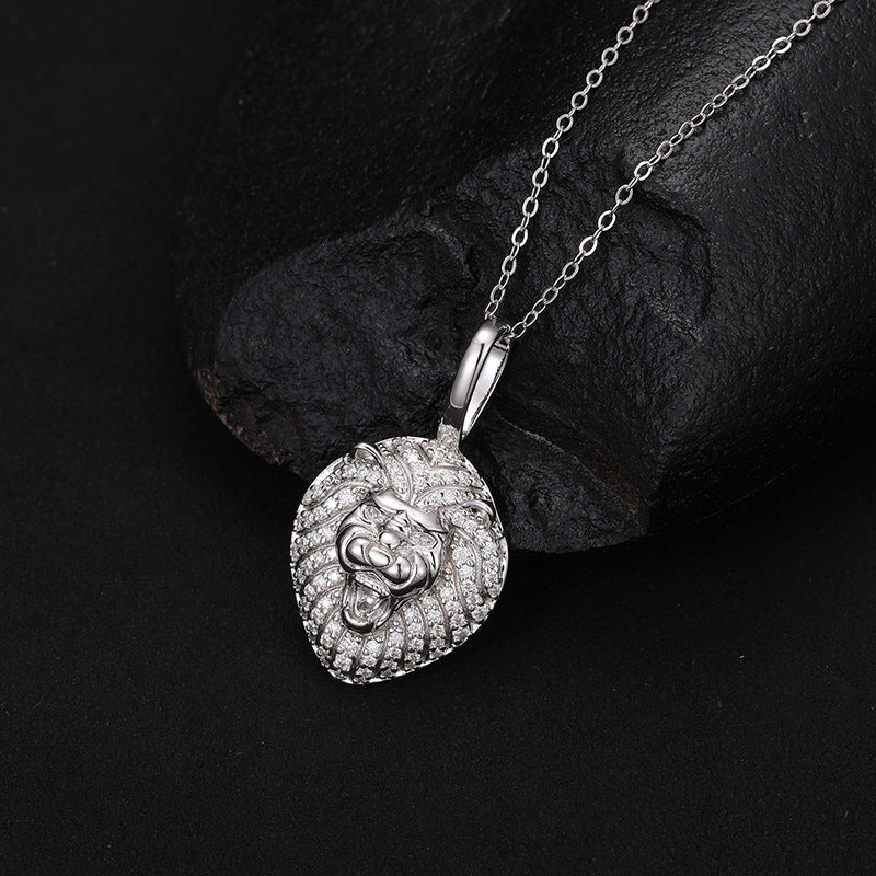 Zircon Lion Head Pendant Necklace